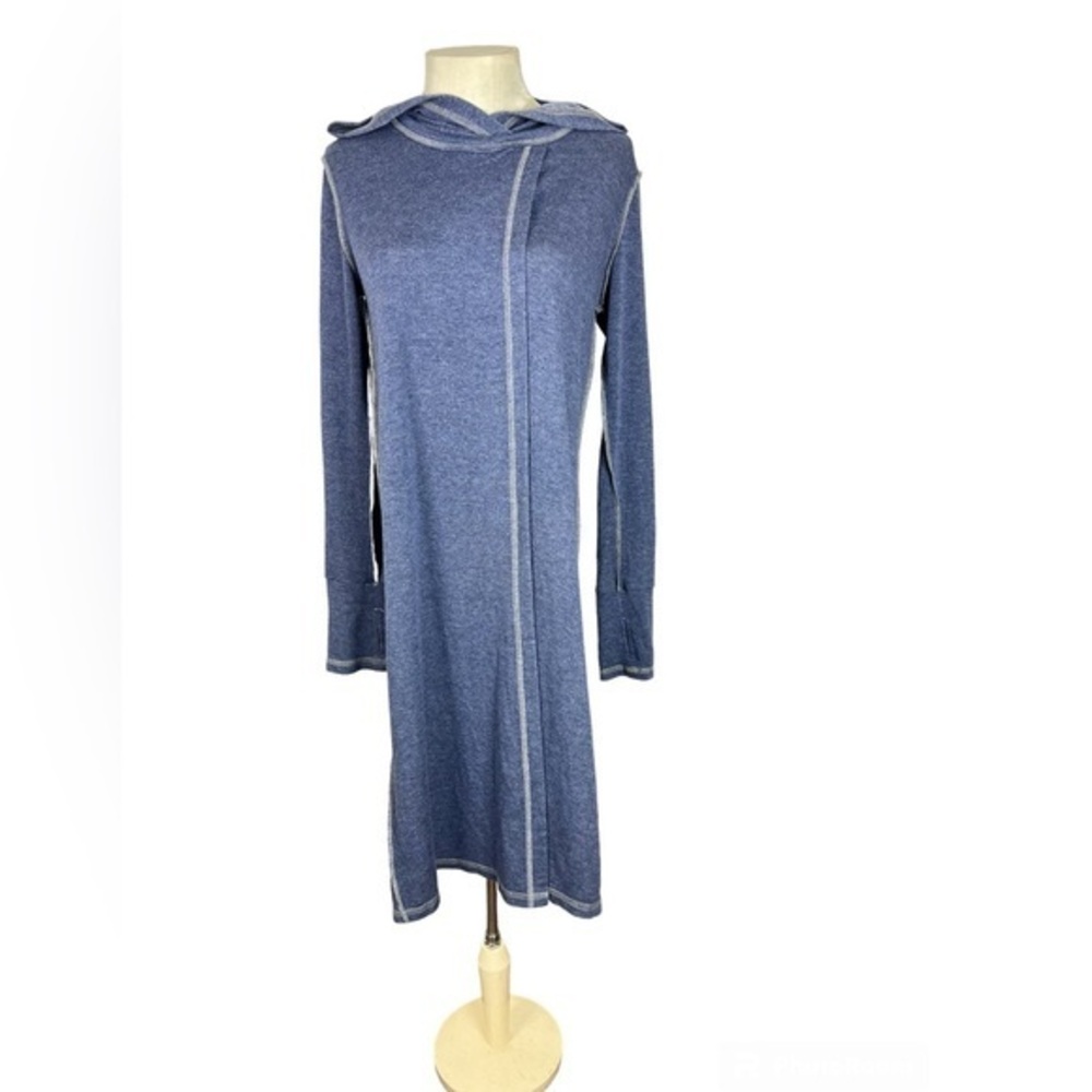 Earthbound hooded tunic size small thumbholes open‎ front Top